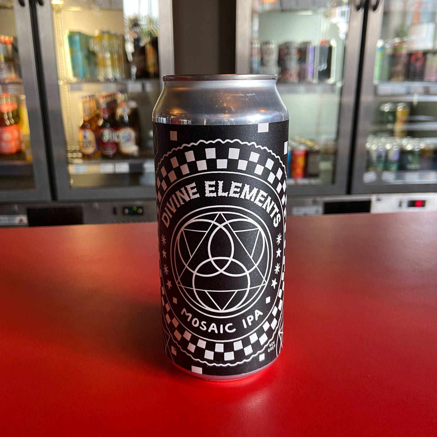 Black Iris - Divine Elements - IPA - 6.0% - 440ml Can