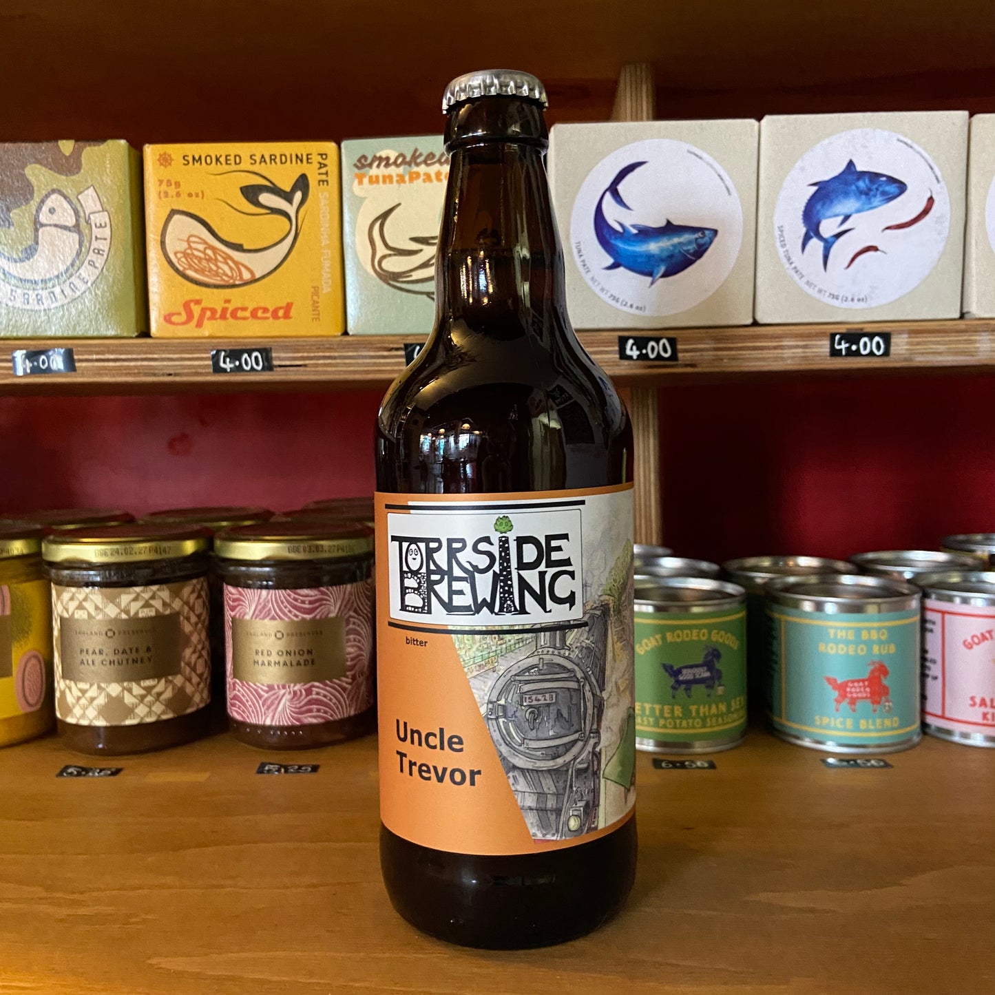 Torrside Brewing - Uncle Trevor - Bitter - 4.5% - 500ml Bottle