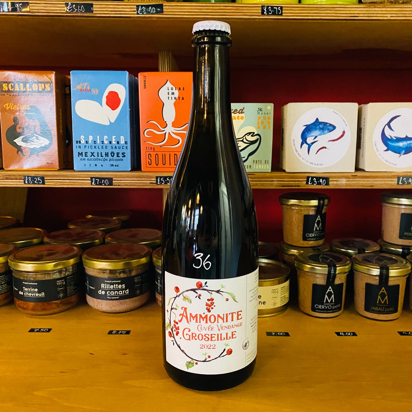 Ammonite - Cuvee Vendange Groseille 2021 - Wild Ale w/ Redcurrants - 6.5% - 750ml Bottle
