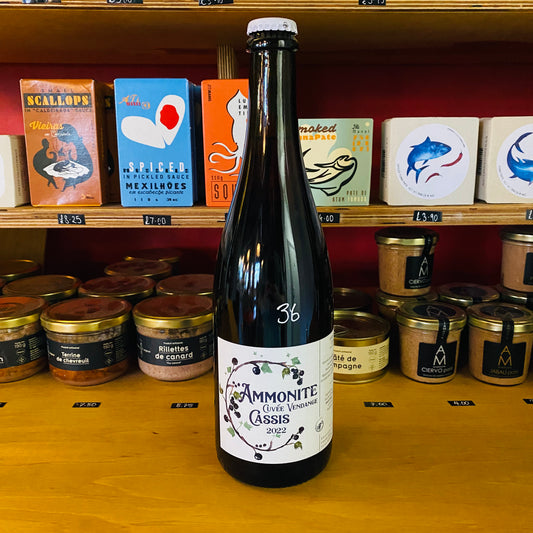 Ammonite - Cuvée Vendange Cassis 2022 - Wild Ale w/ Burgundy Blackcurrant - 6.0% - 750ml Bottle