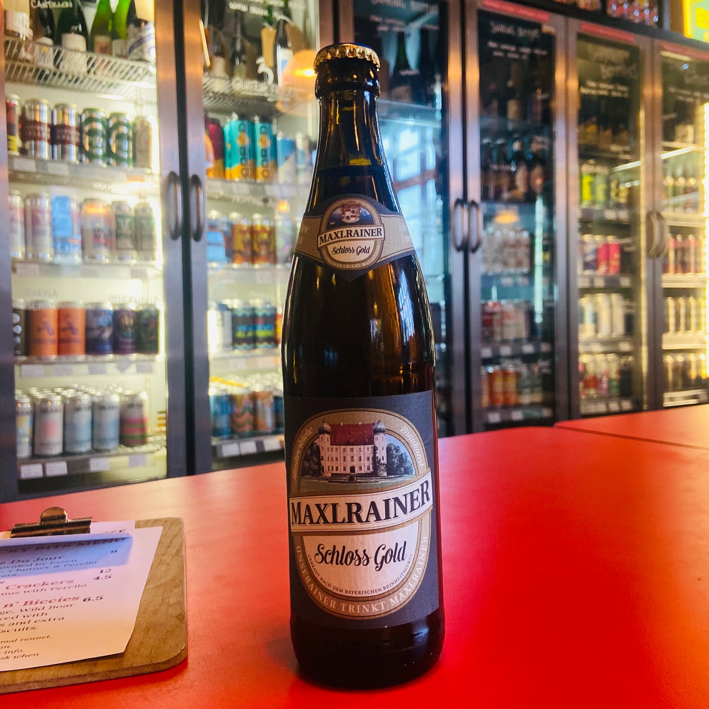 Schlossbrauerei Maxlrain - Maxlrainer Schloss Gold - Export Helles Lager - 5.3% - 500ml Bottle